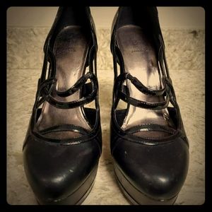 Baker's, Black Heels, Size 9